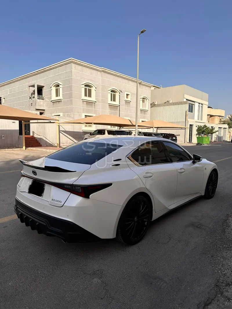 2021 Lexus IS 300