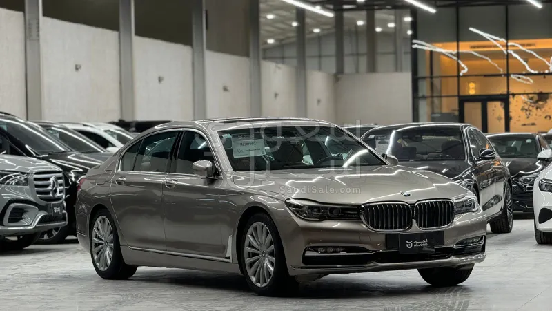 2017 BMW 7 Series 730i