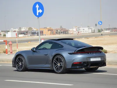 2025 Porsche 911 Carrera