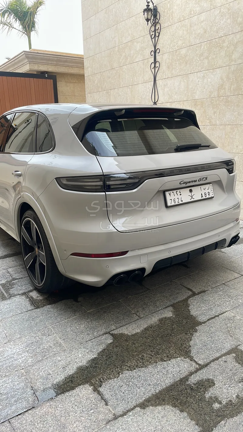 2022 بورش كايين جي تي اس