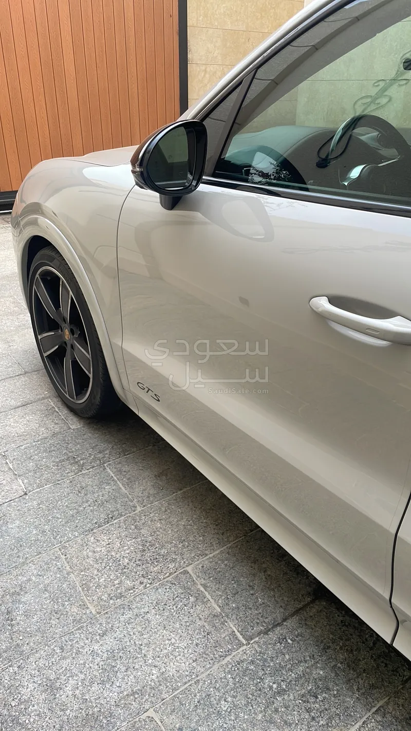 2022 بورش كايين جي تي اس