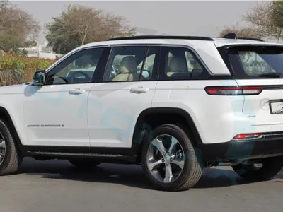 2025 Jeep Grand Cherokee Limited blus