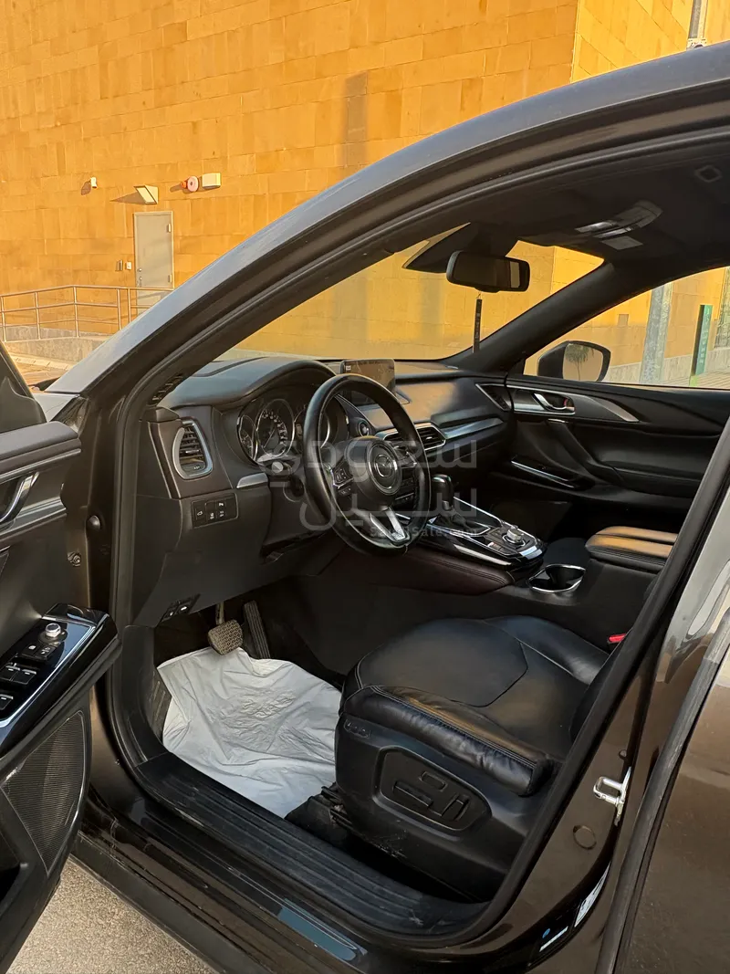2019 Mazda CX 9 Signature