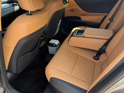 2022 Lexus ES 300H