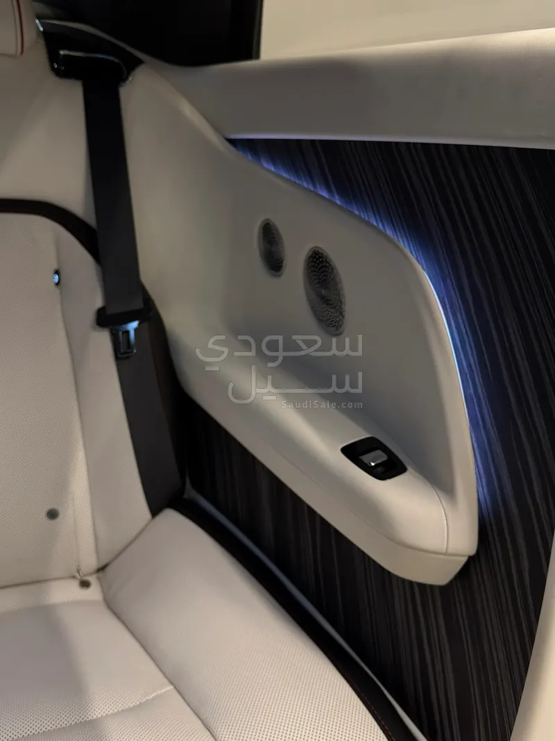 2024 رولز رويس سبيكتر