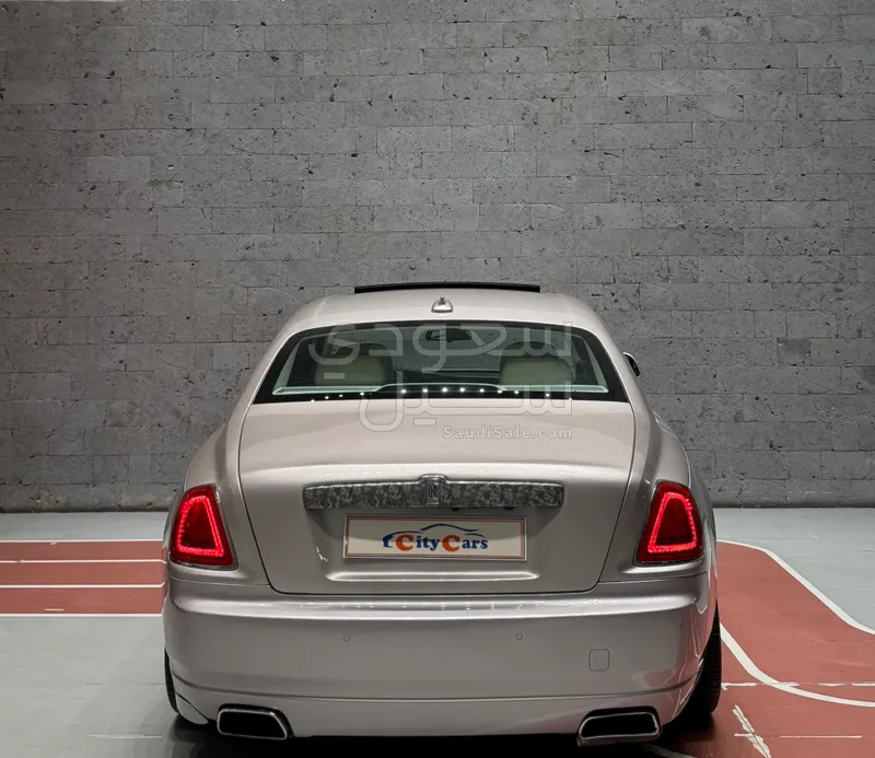 2013 Rolls-Royce Ghost