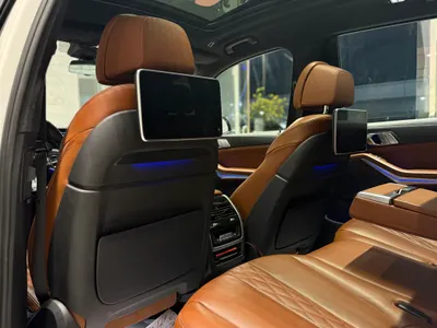 2022 بي ام دبليو الفئة اكس 7