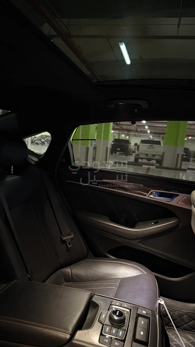 2018 جينيسيس جي 80