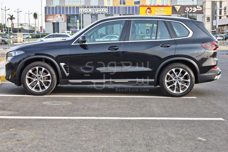 2024 BMW X Series 5