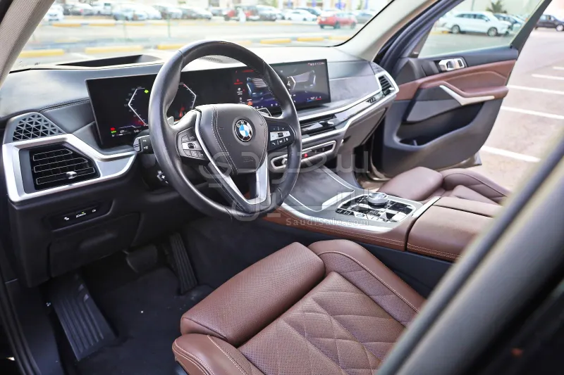 2024 BMW X Series 5