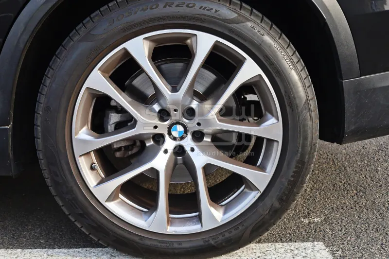 2024 BMW X Series 5