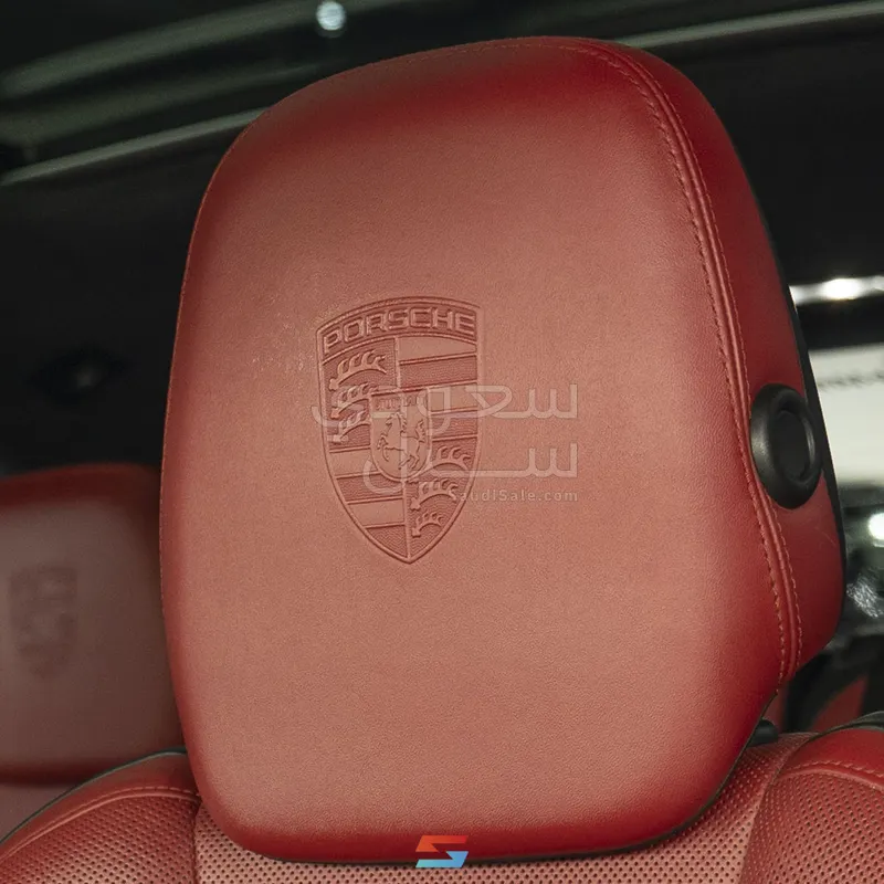 2016 Porsche Cayenne GTS