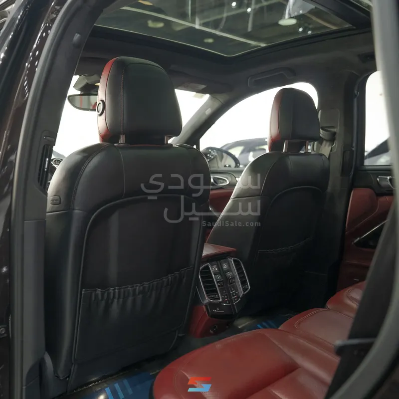 2016 Porsche Cayenne GTS