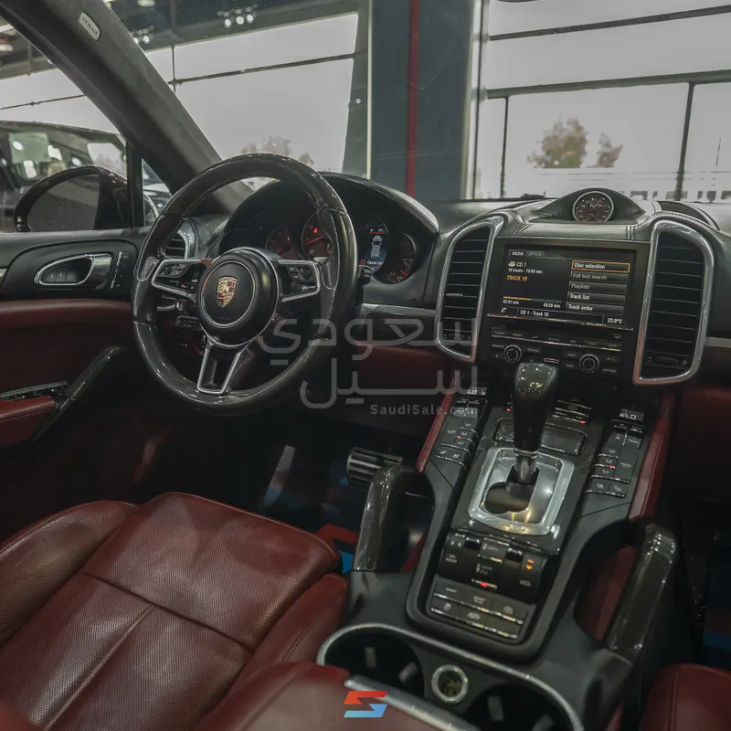 2016 Porsche Cayenne GTS