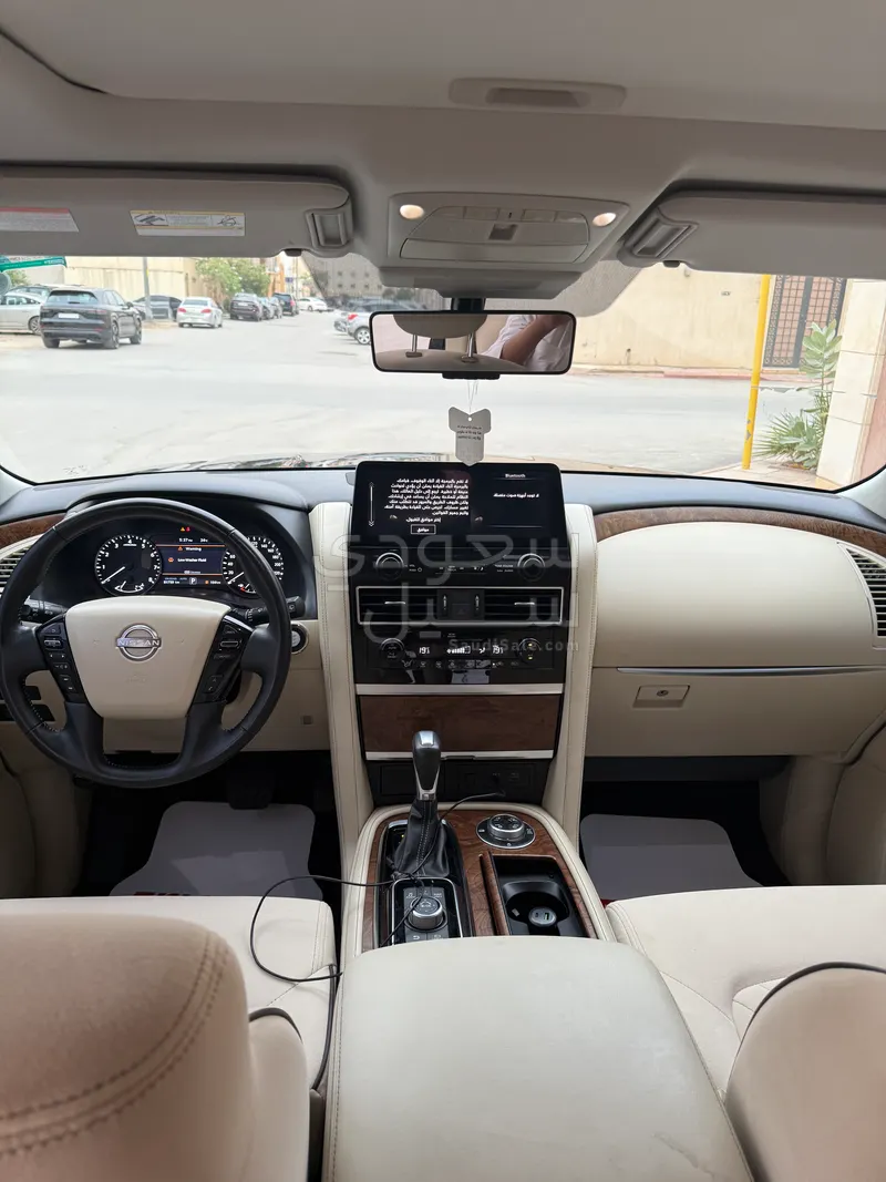 2023 Nissan Patrol SE2