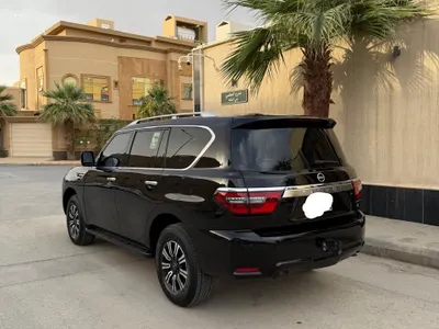 2023 Nissan Patrol SE2
