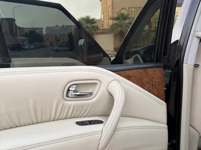 2023 Nissan Patrol SE2