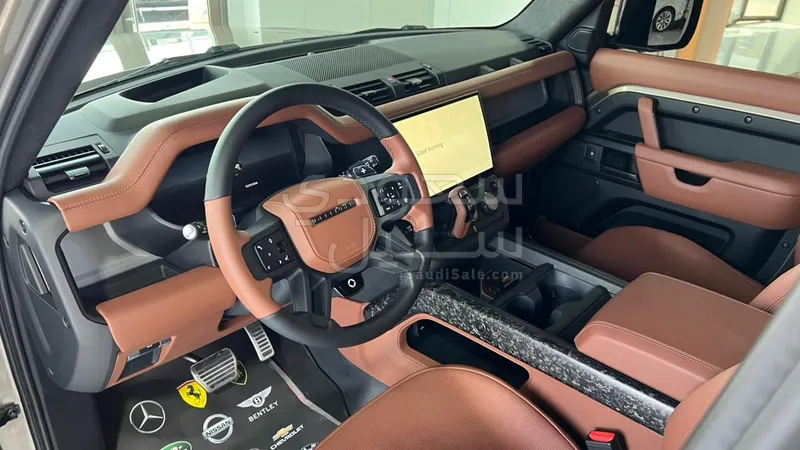 2026 Land Rover Defender Octa