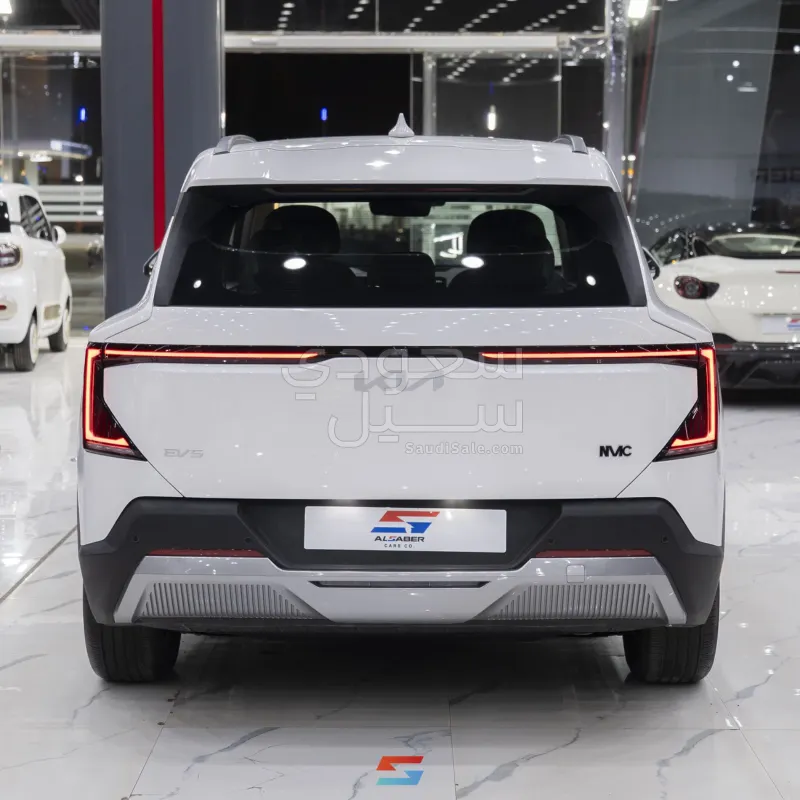 2025 Kia EV5 standard