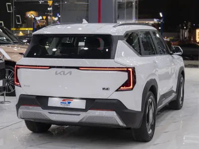 2025 Kia EV5 standard