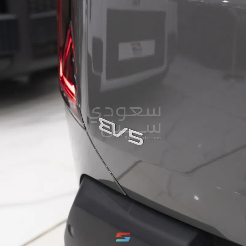 2025 Kia EV5 standard