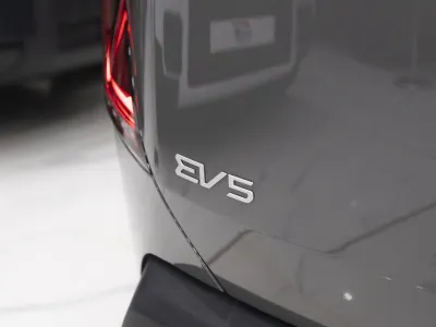 2025 Kia EV5 standard