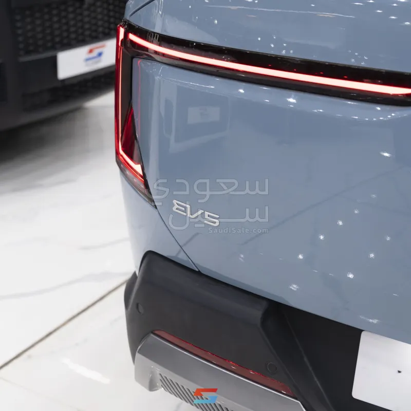 2025 Kia EV5 standard