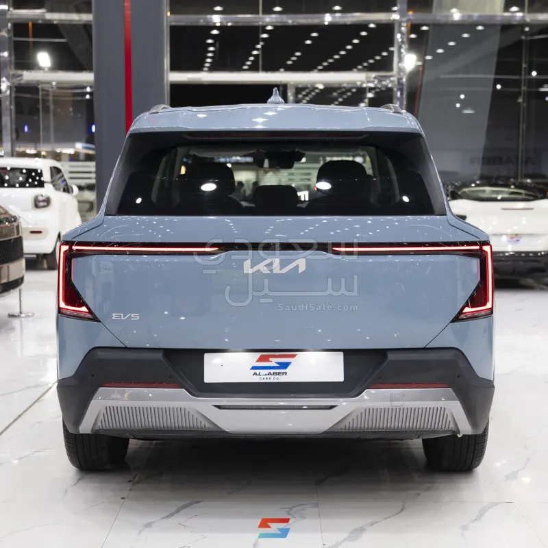 2025 Kia EV5 standard