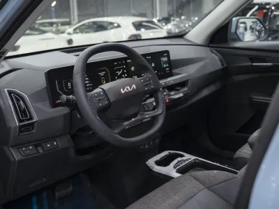 2025 Kia EV5 standard