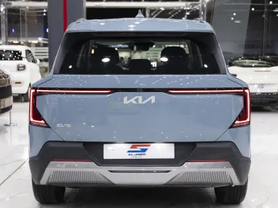 2025 Kia EV5 standard