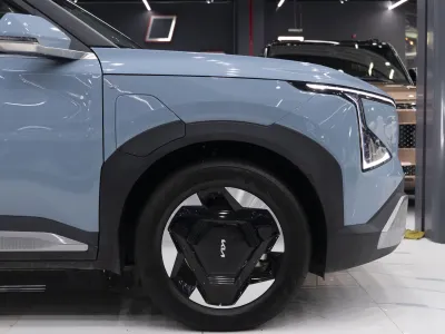 2025 Kia EV5 standard