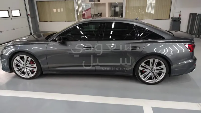 2022 اودي اس 6