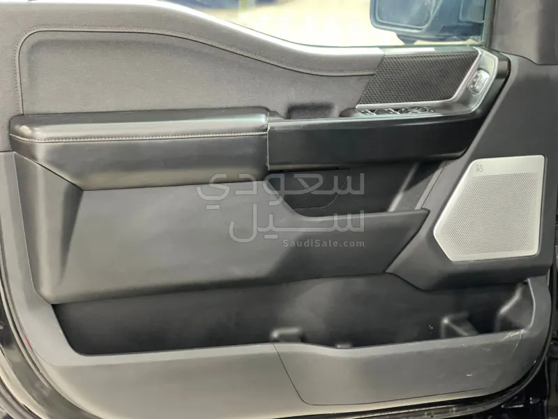 2021 فورد اف 150 رابتور