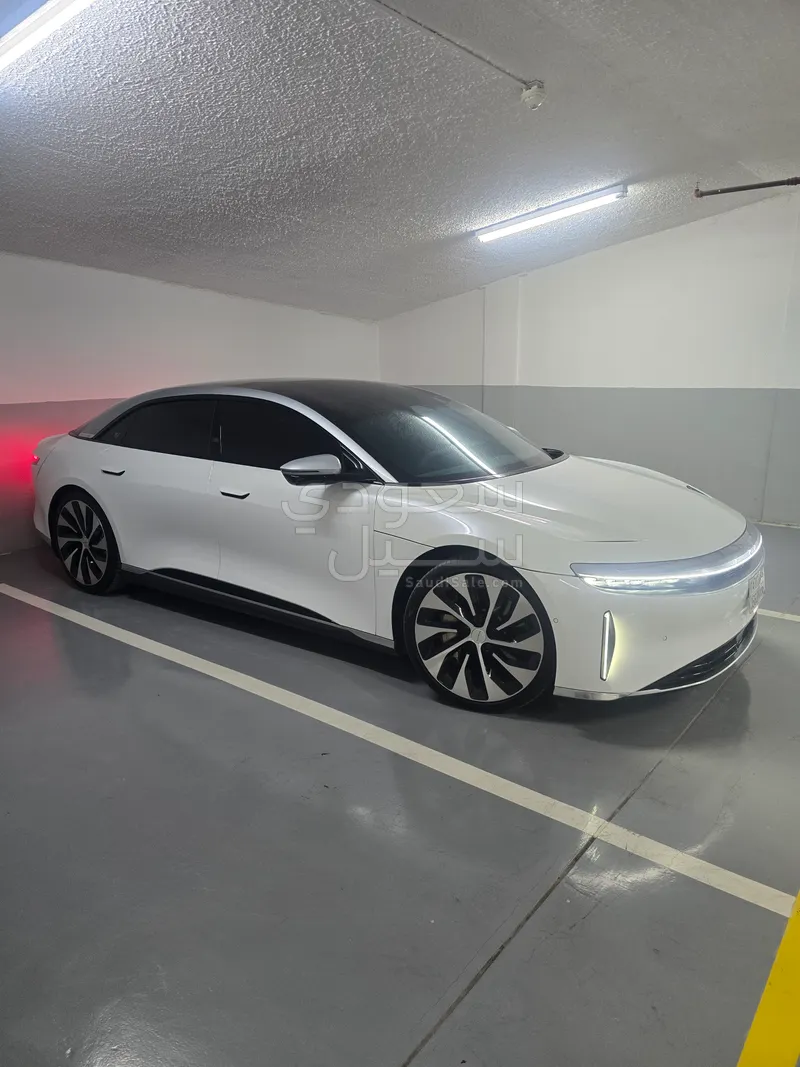 2023 Lucid Grand Touring