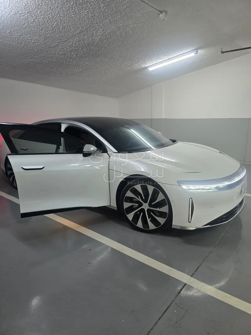 2023 Lucid Grand Touring