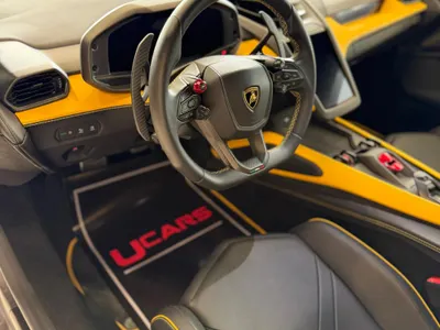 2024 لمبرجيني ريفويلتو