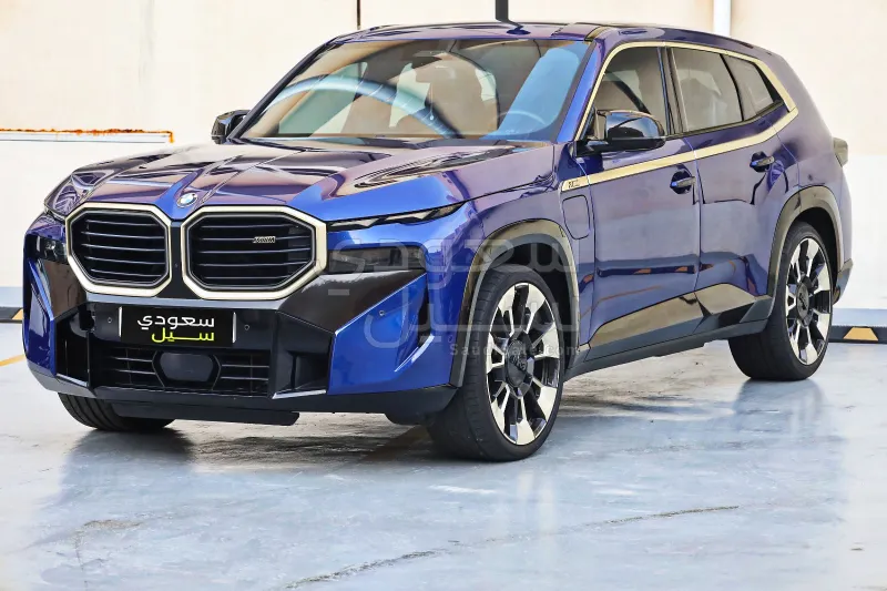 2023 BMW XM