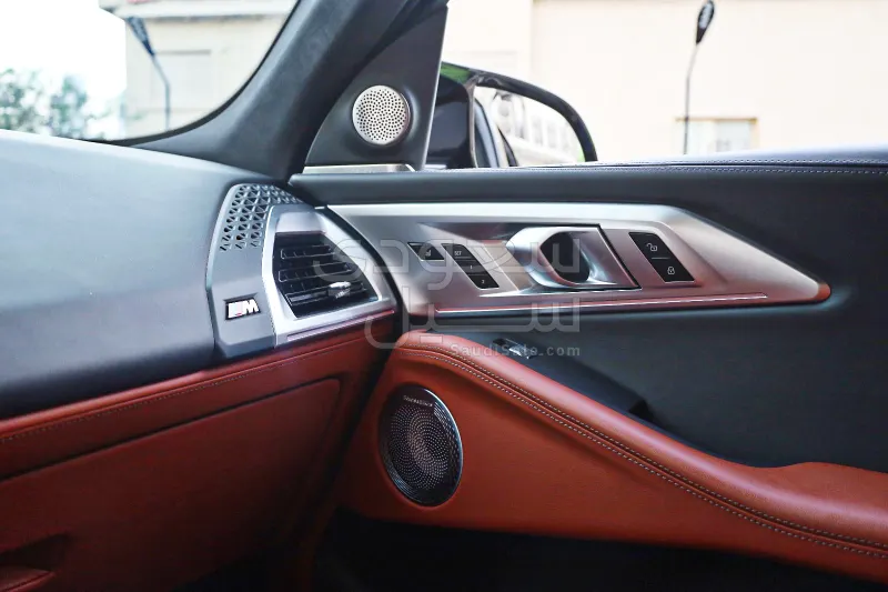 2023 BMW XM