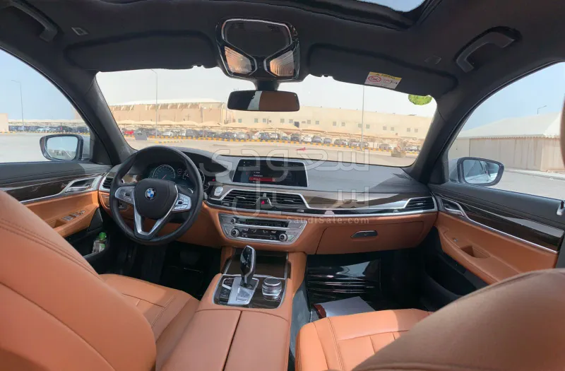 2019 BMW 7 Series 740Li