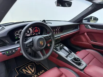 2025 بورش 911 كاريرا