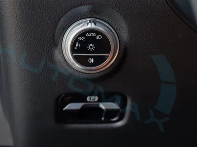 2026 مرسيدس - بنز سي 200 أي إم جي
