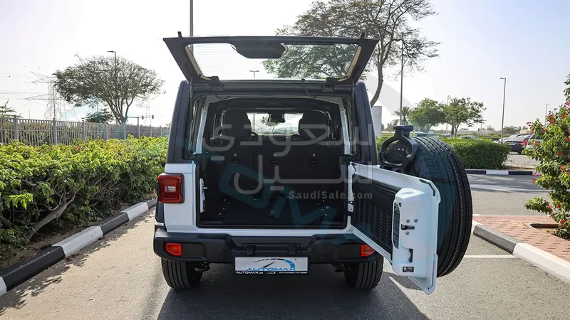 2025 جييب رانجلر سبورت