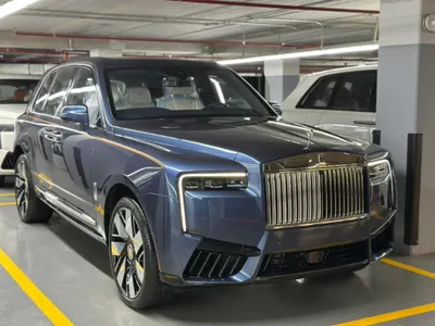 2025 رولز رويس كولينان سلفر بادج