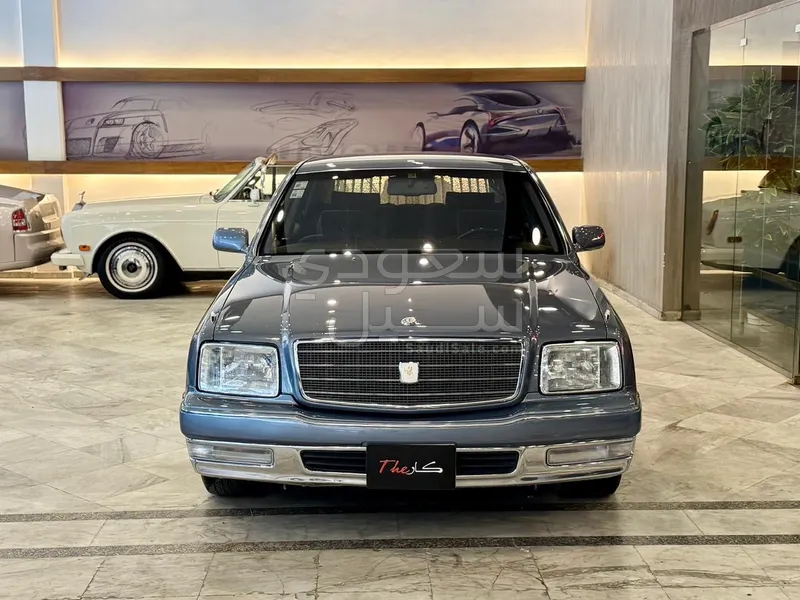 1990 Toyota Century