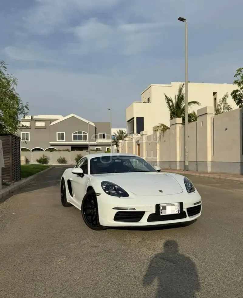 2024 بورش كايمان