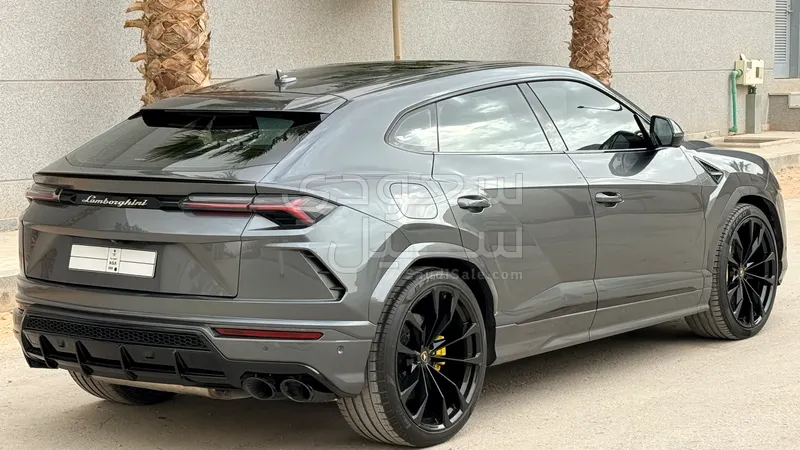 2019 لمبرجيني اوروس