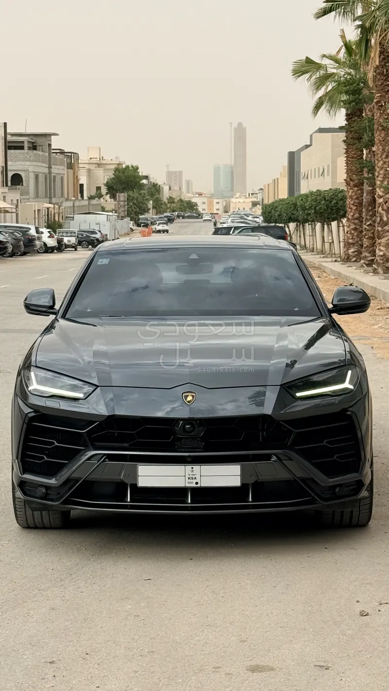 2019 لمبرجيني اوروس