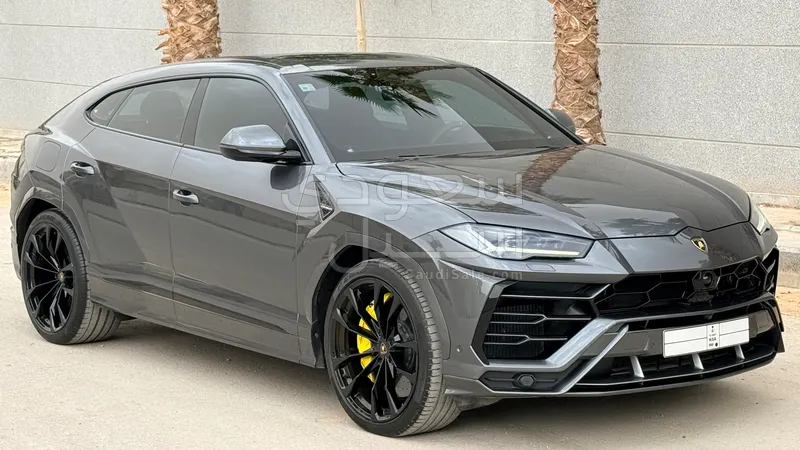 2019 لمبرجيني اوروس