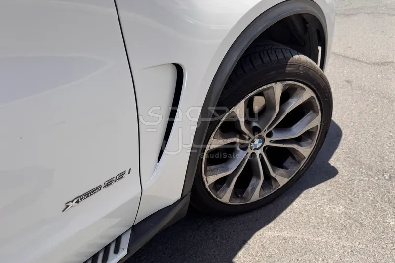 2017 BMW X Series 5