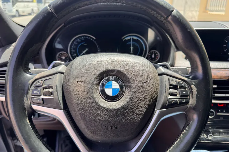 2017 BMW X Series 5